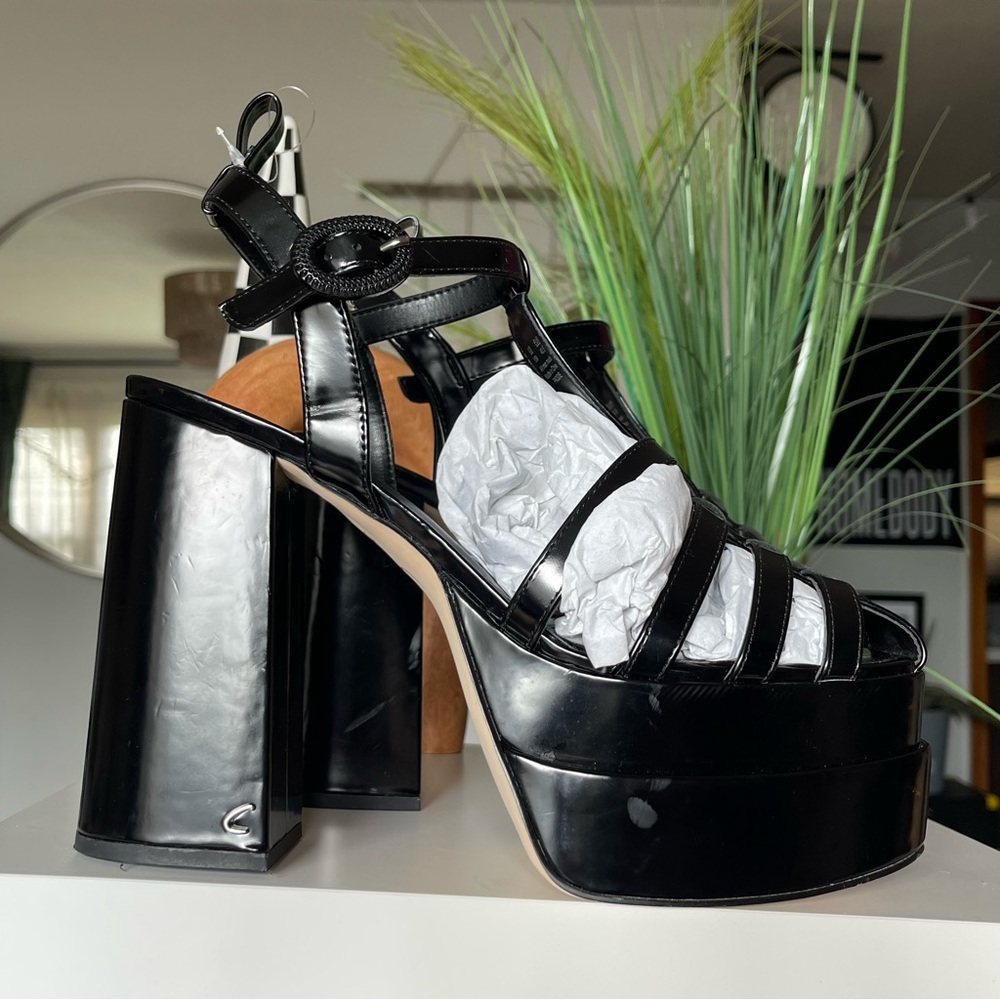 Sam Edelman
Platform Sandals - Picture 6 of 14